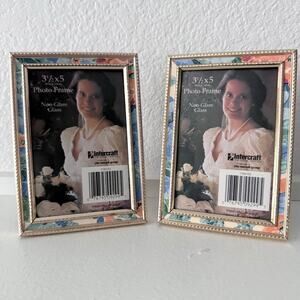 Vintage Intercraft 3.5x5" Floral Picture Frames (Pair)